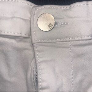 SOHO New York & company size 6 short.